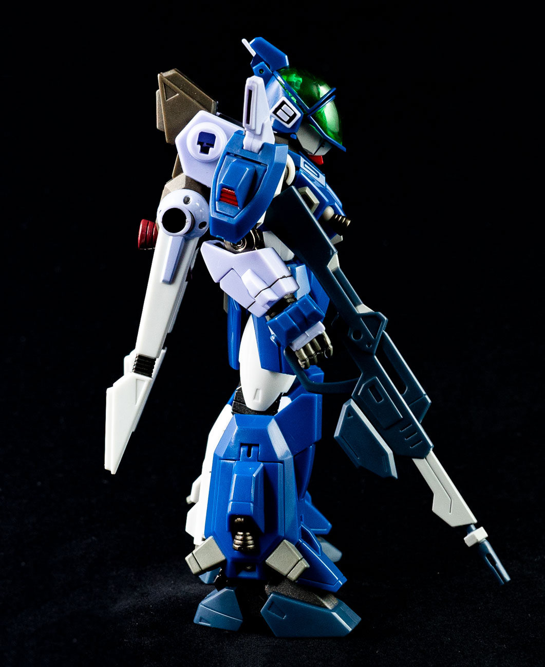 これまでの商品開発の経験が活きた、完璧と言えるプロポーションなのではないだろうか