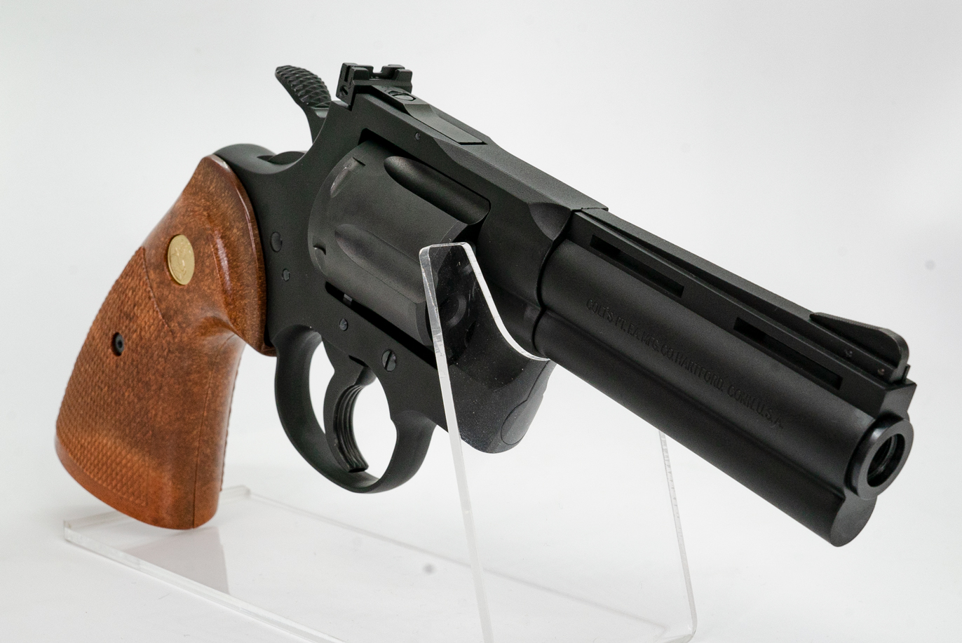 圧倒的な存在感を持つ357マグナム