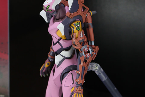 エヴァWF】コトブキヤの「エヴァンゲリオン改8号機γ」並びに