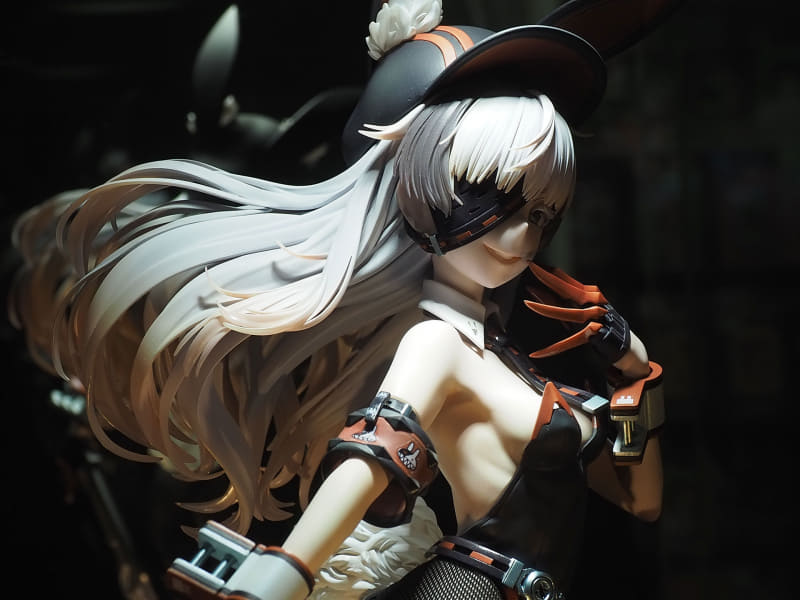 造形が複雑ということもあるが、いろんな角度から眺めてみたくなる