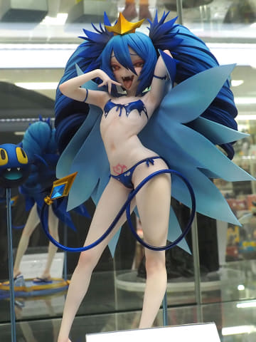 WAVE ボンバーガール アクア 水着 1/6スケールフィギュア あばら骨までリアルに再現！ 「ボンバーガール」より、極めてセクシー