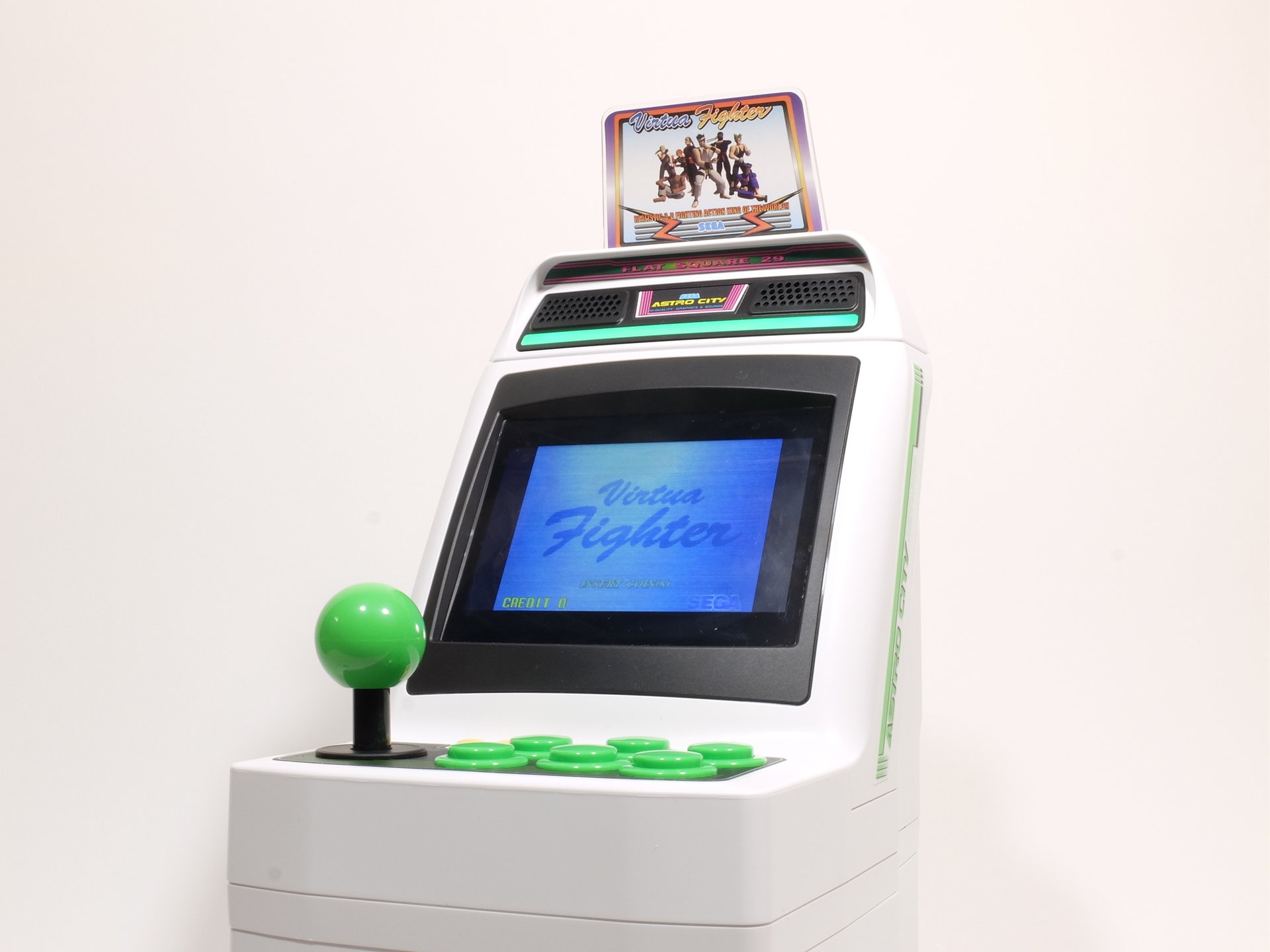 フルサイズのインストラクションシールはバーチャファイターのみ用意。全面が埋まるのは気持ちいい