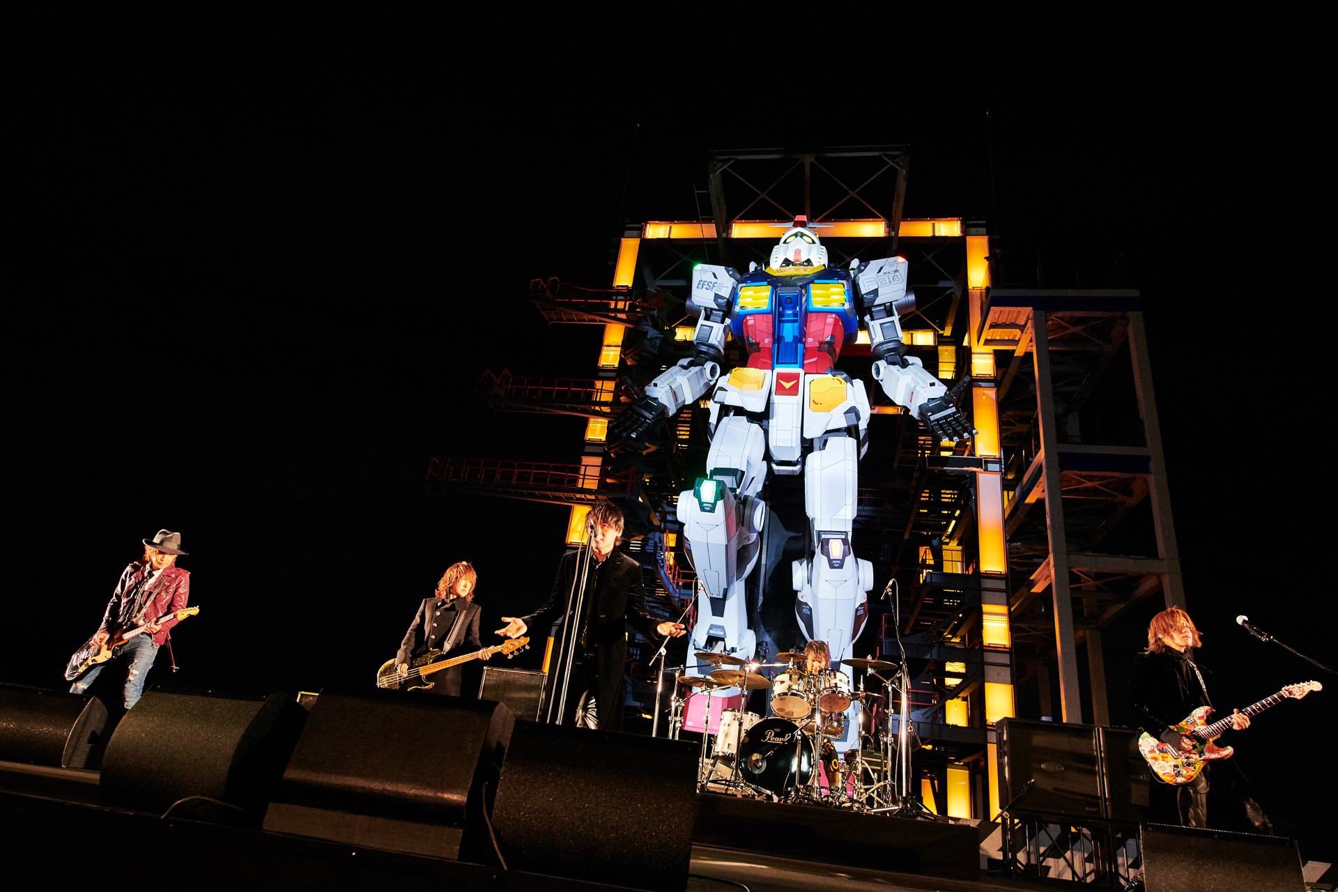 LUNA SEAによる「THE BEYOND」