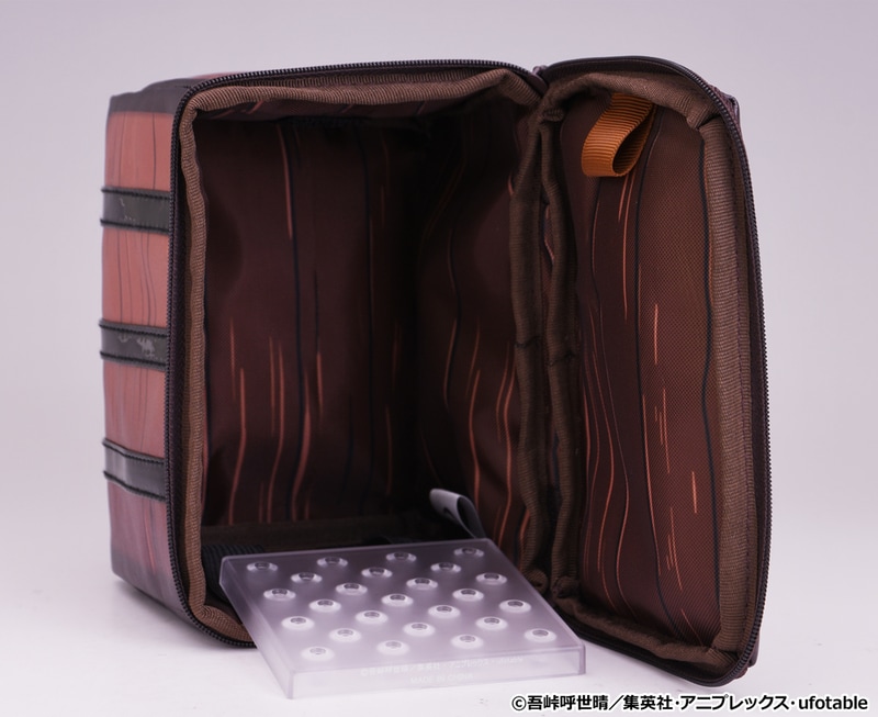 ※台座は付属しない