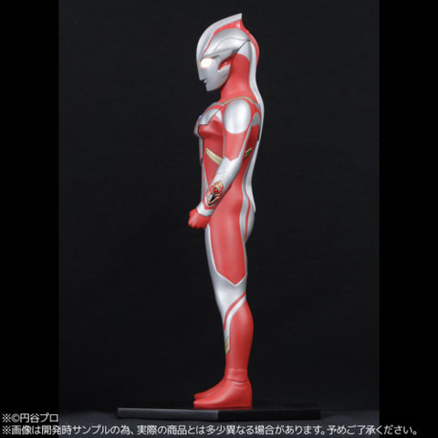 約30cmのウルトラサイズで立体化！ 「ウルトラマンメビウス Character