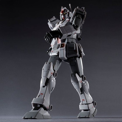 ガンプラ「RX-78-02 ガンダム ロールアウトカラー（GUNDAM THE ORIGIN