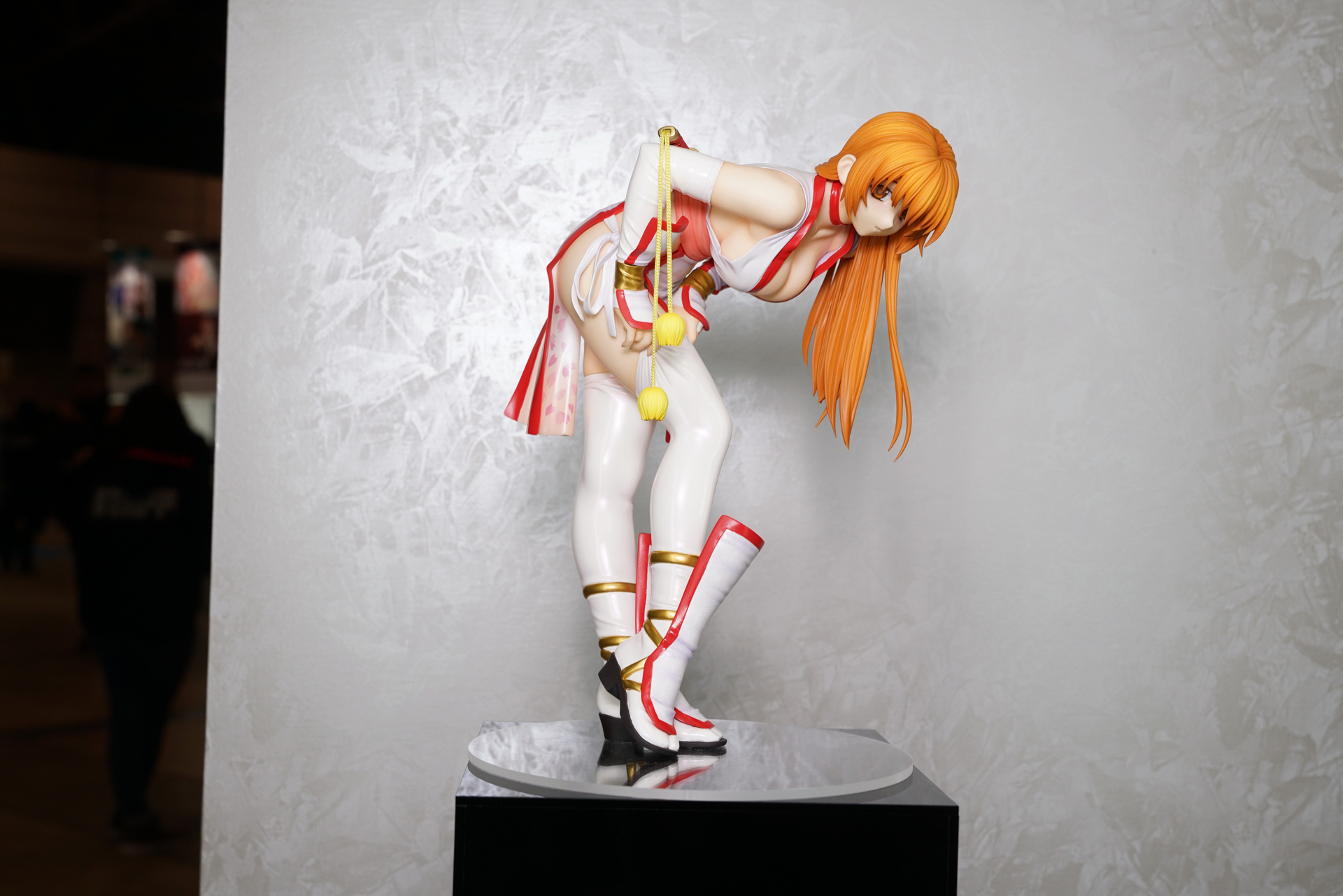 2018年2月ワンフェスでの展示より。この霞はfigmaやねんどろいど、プラモデルとしても発売されています。面白いのはゲームの霞ではなく、フィギュアの霞が別シリーズで登場したということ。フィギュアのフィギュア化なのです