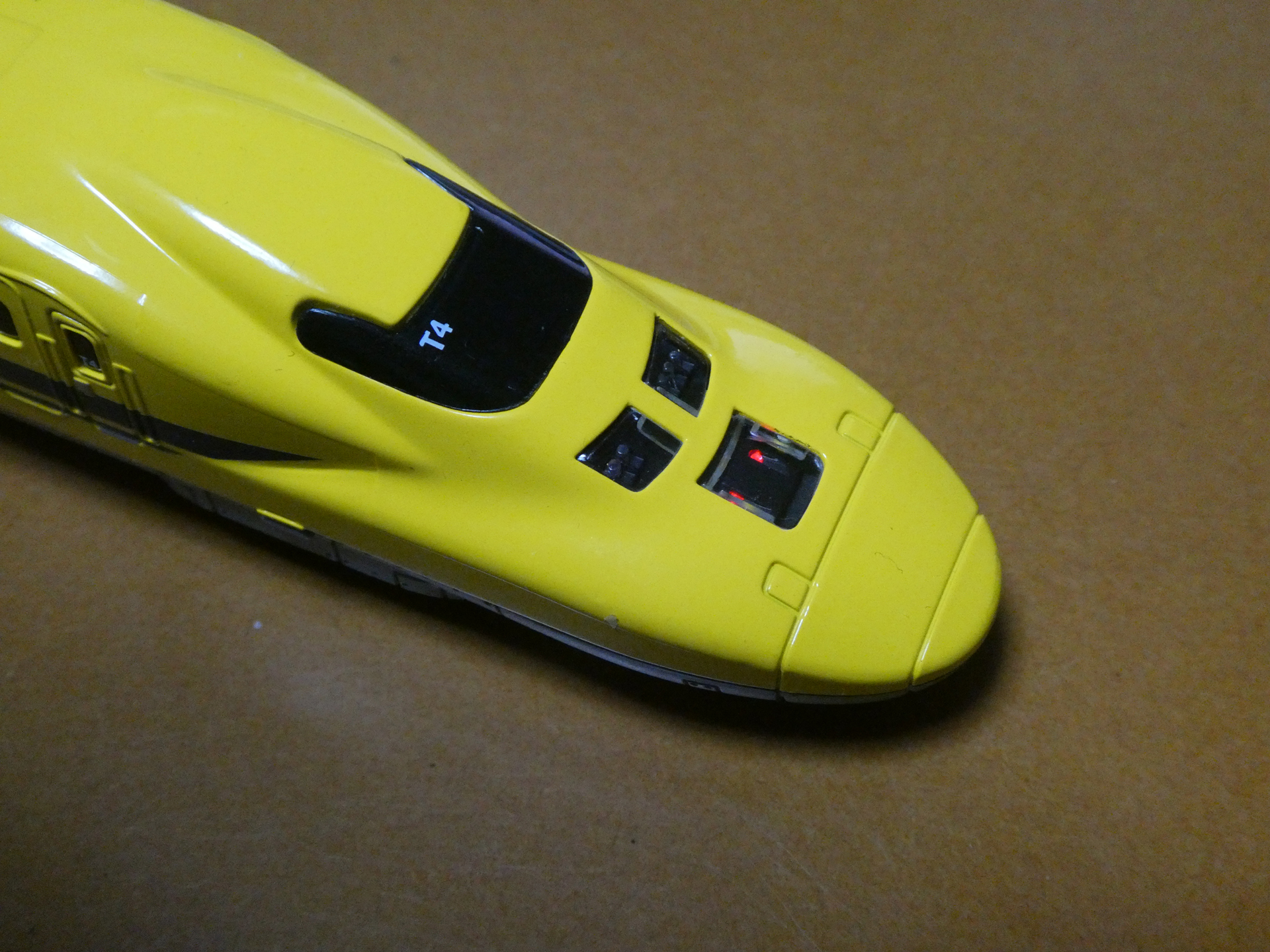 充電時はテールライトが点灯