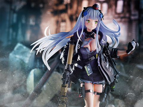 ダメージ表現で胸元があらわに！「ドールズフロントライン」より