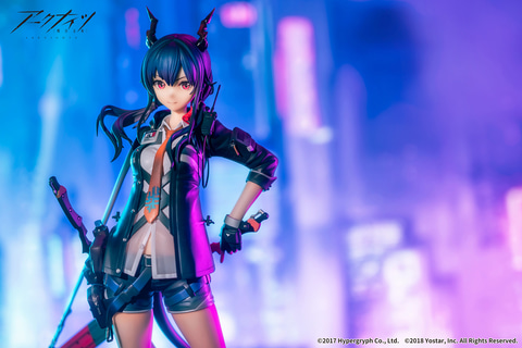 アークナイツ」より、「陳」の凛々しい姿を再現した1/7スケール