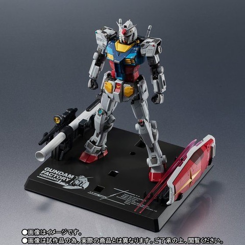 ビーム・サーベルで斬りかかるあのシーンも再現可能！ 「超合金×GUNDAM