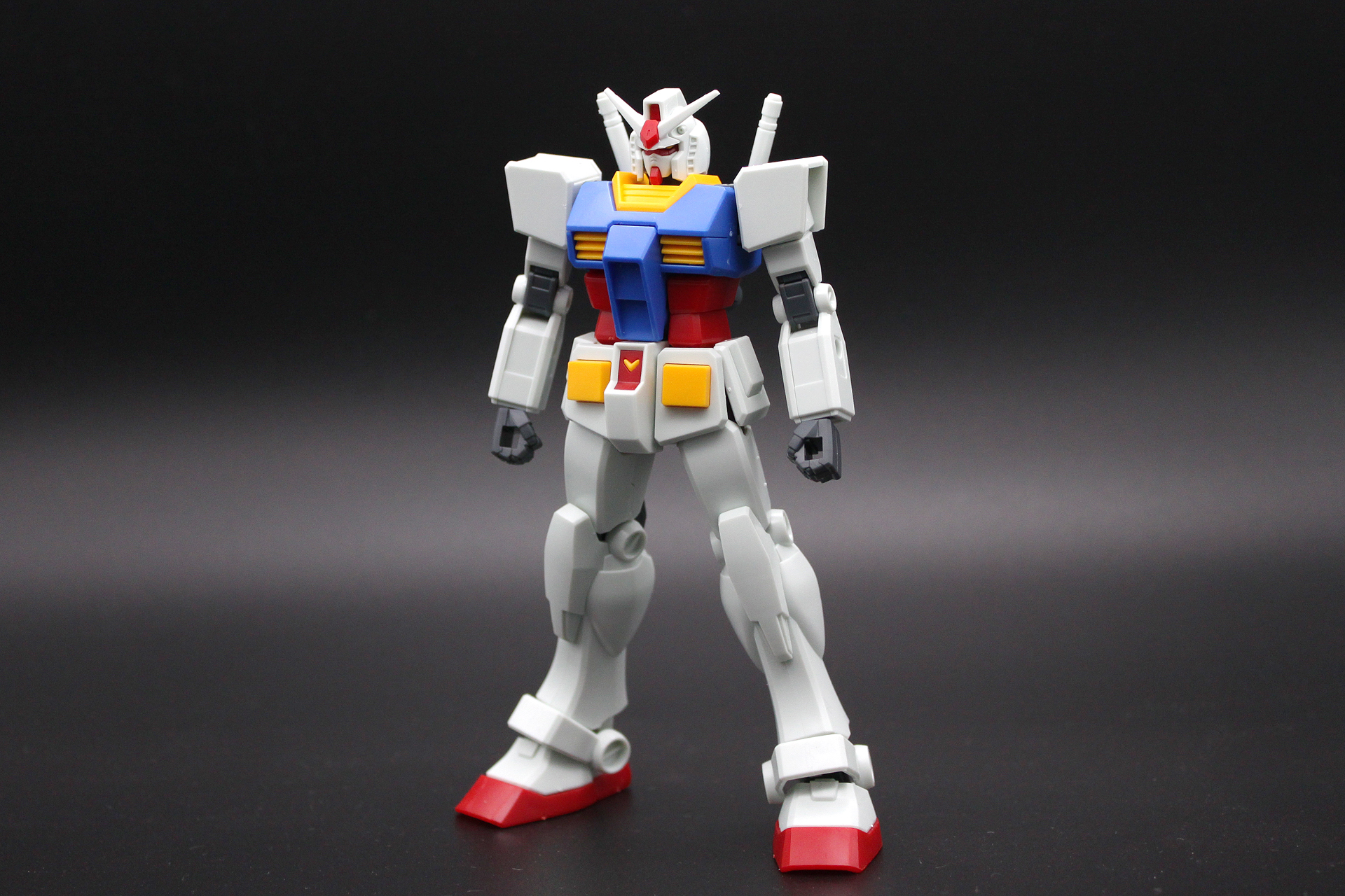 比較用に、スミ入れ前の状態を御覧ください。やっぱり、スミ入れをしたほうが立体感が出ますよね