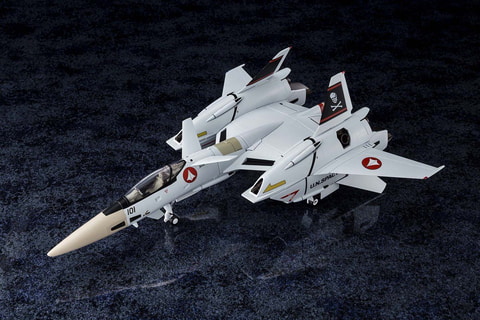 ARCADIA　1/60　完全変形　VF-4A ライトニングIII 一条輝搭乗機 アクションフィギュア「1/60完全変形VF-4A ライトニングIII 一条輝