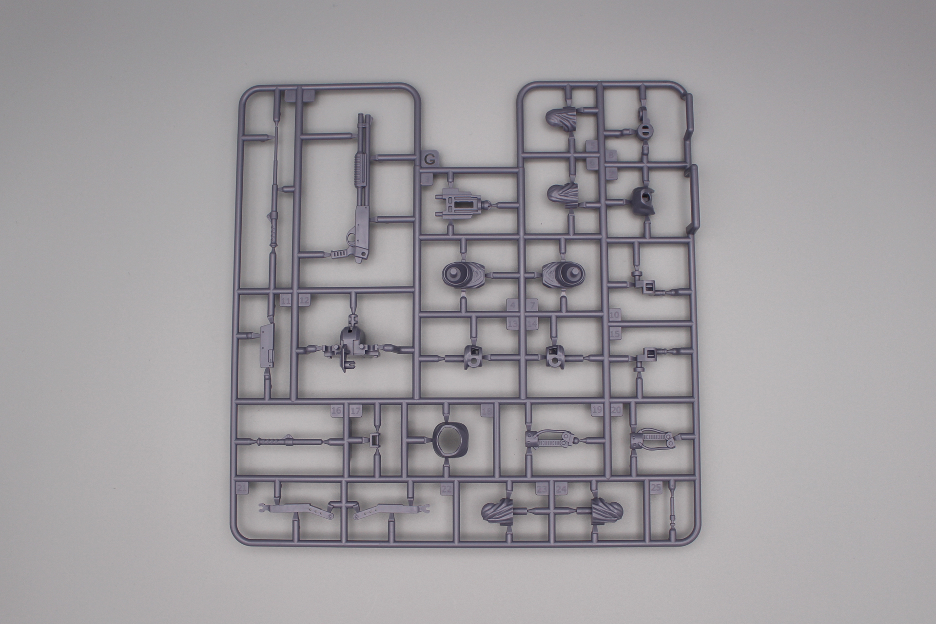 Gパーツ。関節部、ライアットガンなど