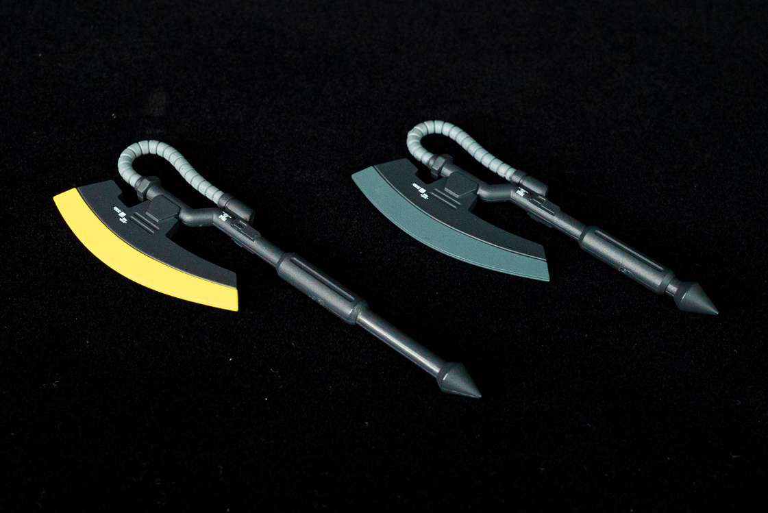 ヒート・ホークは、使用時と携行時の二種類