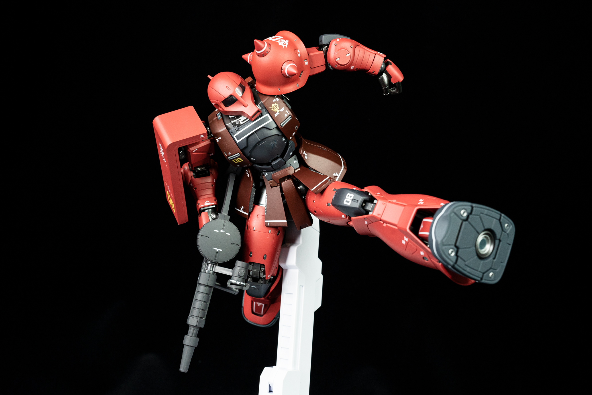 おなじみザク・キック！