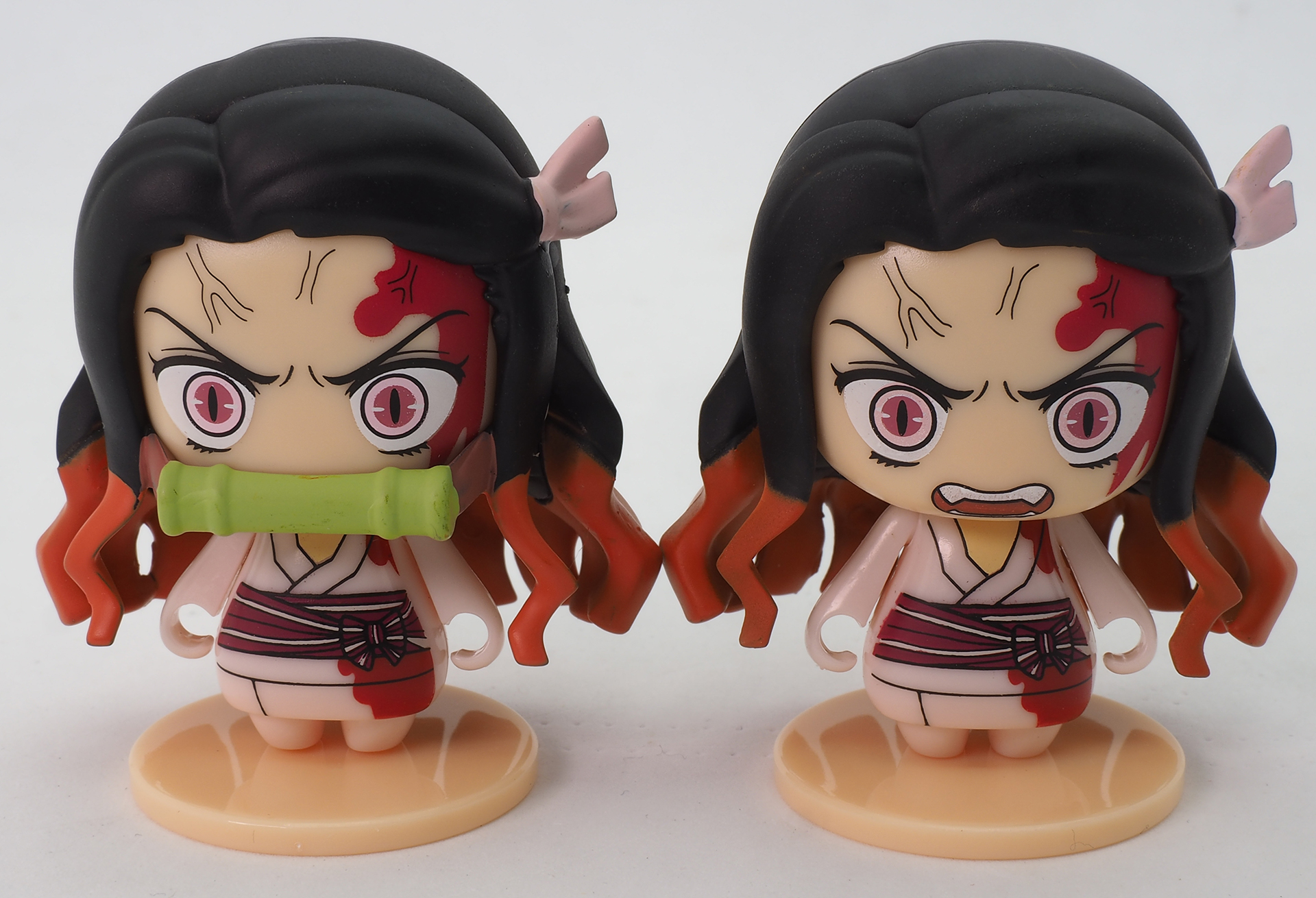 右側のほうがシークレットの禰豆子。