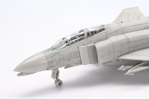 F-4 Phantom II in Detail & Scale　艦上戦闘機 Amazon.co.jp: F-toys 1/144 F-4 Phantom II Final Special 4 F
