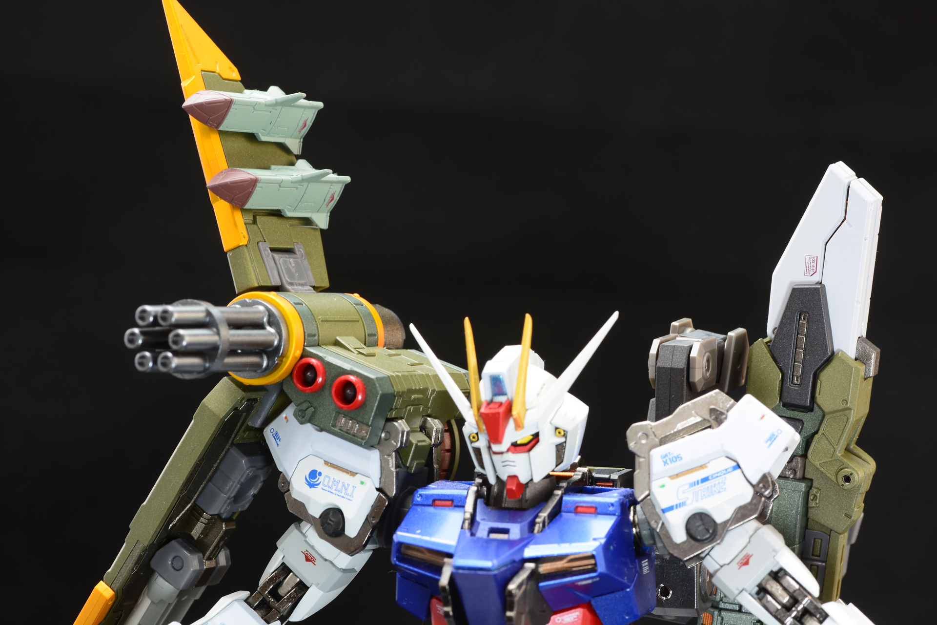 原作以上に重装備のコンボウェポンポッド。ビームサーベルも装備し、近接戦にも対応