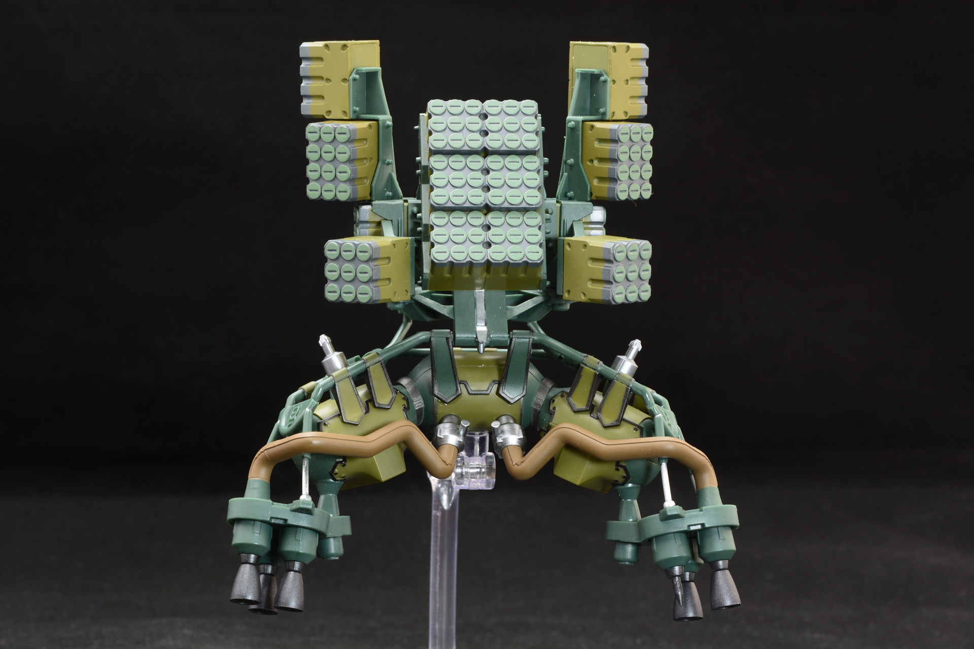 みっしりと詰め込まれたミサイル