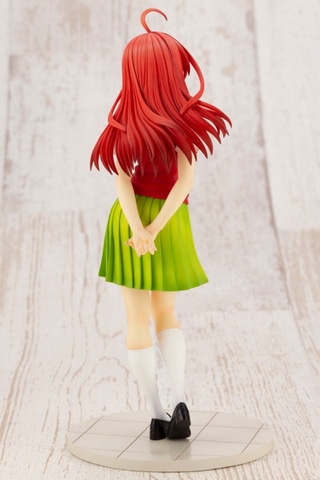コトブキヤ、フィギュア「五等分の花嫁 中野四葉」、「五等分の