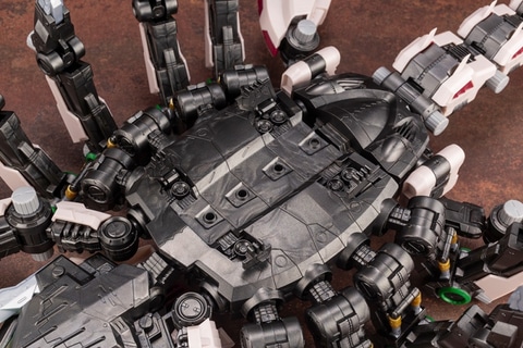 コトブキヤ、HMMシリーズ「EZ-036 デススティンガーZS」が予約開始