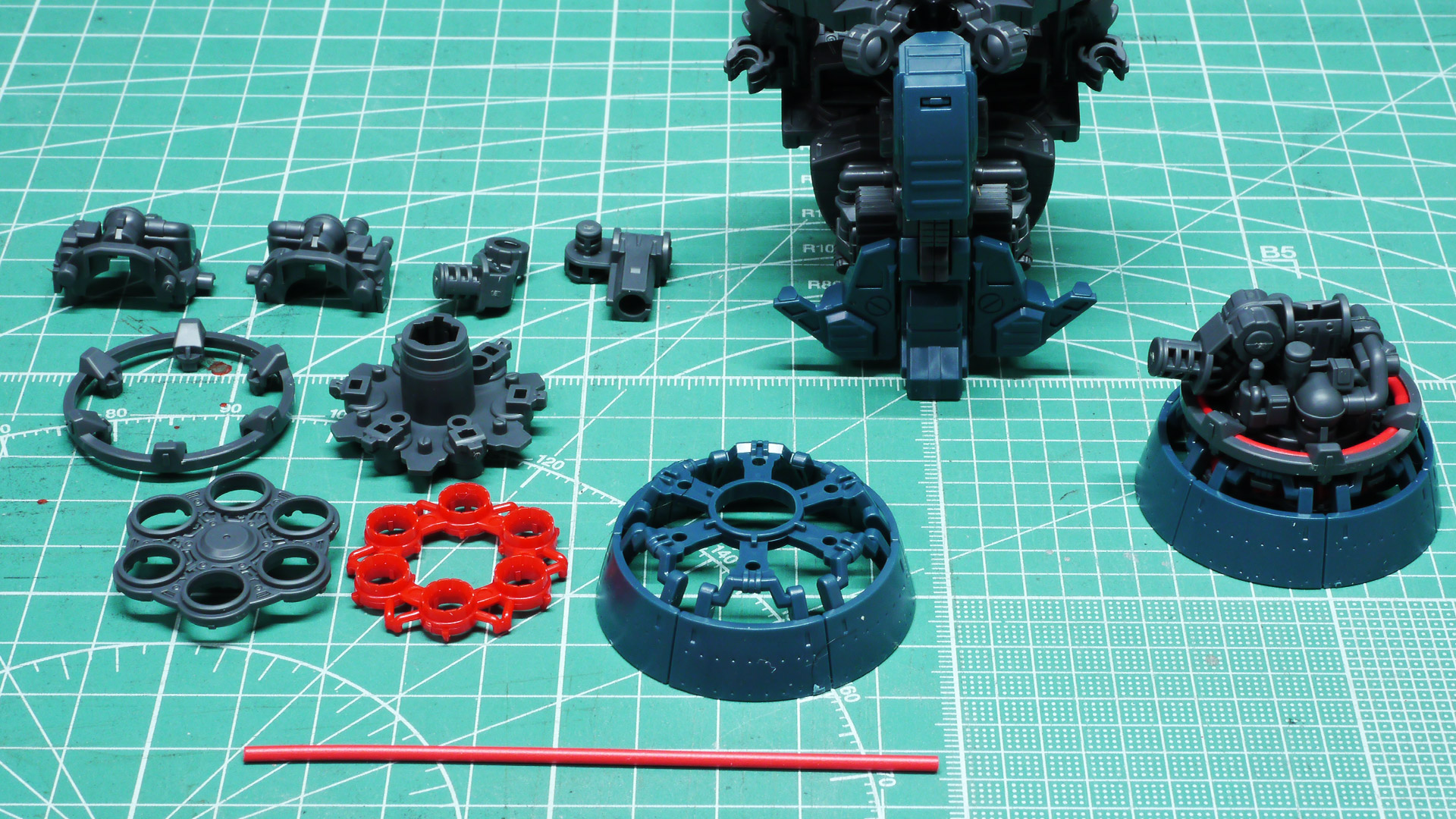 バーニア内周の赤いリード線がカッコイイですね！こういうこだわり大好きです