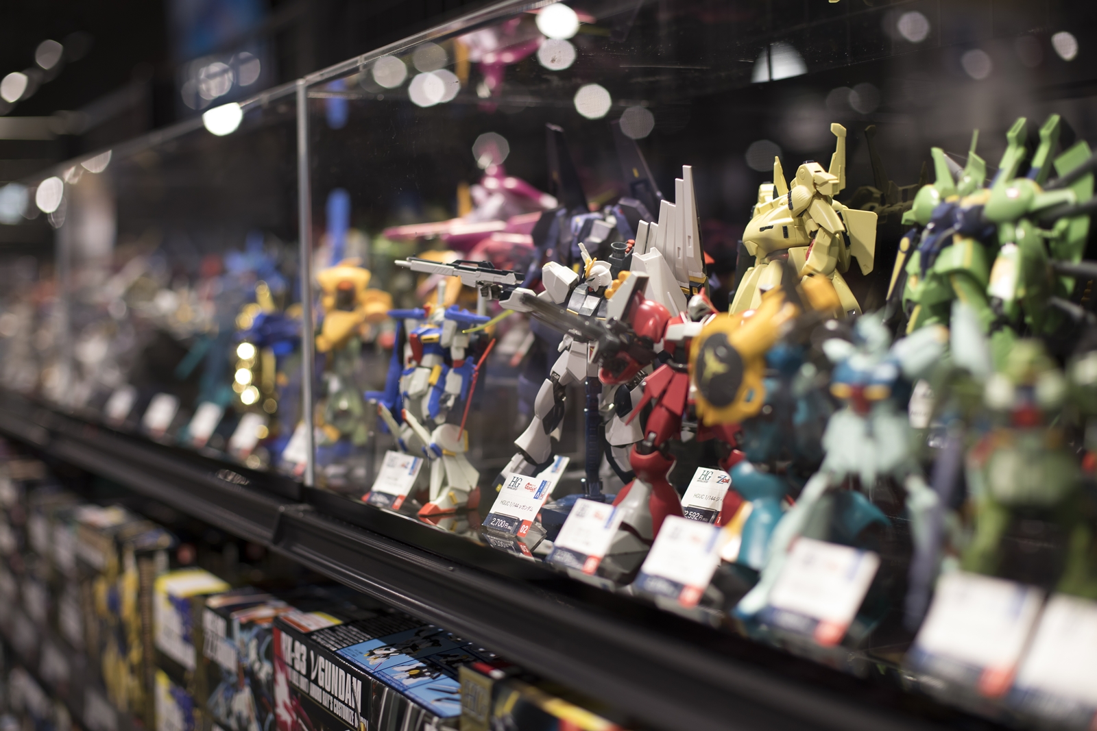 写真はガンダムベース東京のもの