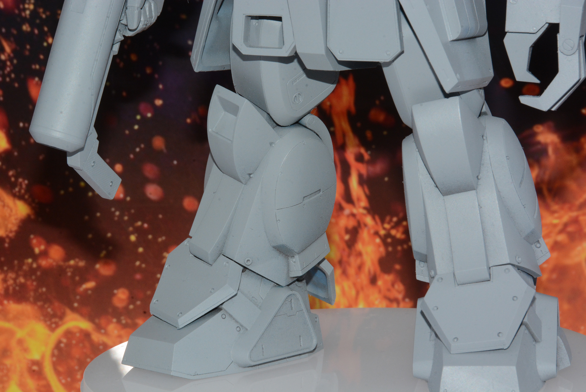 劇中非常に強力なATとして暴れ回るストライクドッグ。パワフルなシルエット、特徴的な左手のアイアンクロー、など魅力たっぷりだ