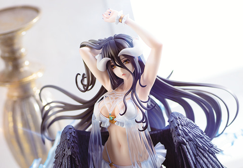 透明感あふれる美しさ！ フィギュア「アルベド -水着Ver.-」、「シャル