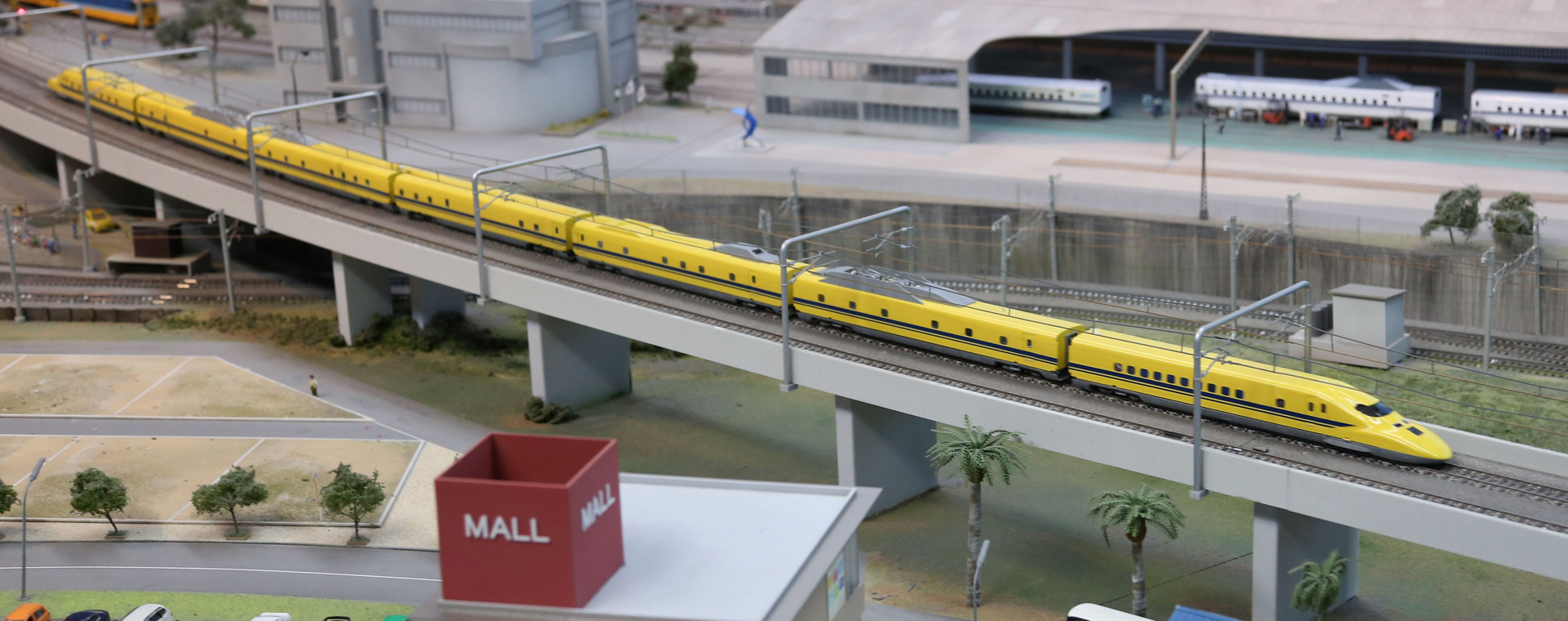 ドクターイエロー923形