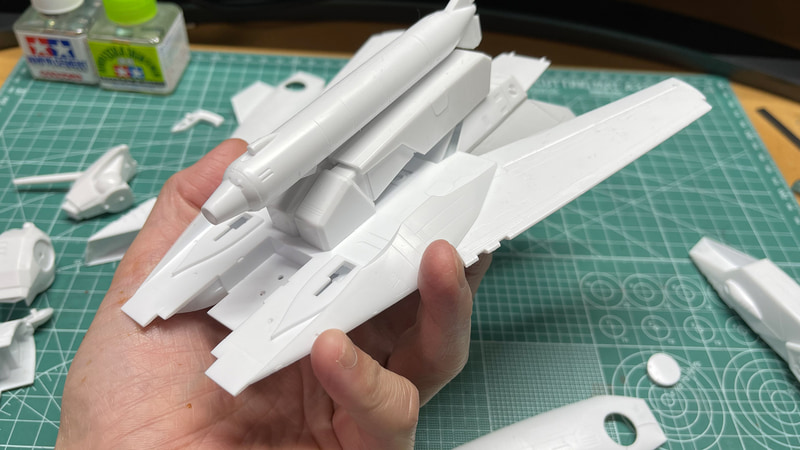そんなとこで遊んじゃダメです