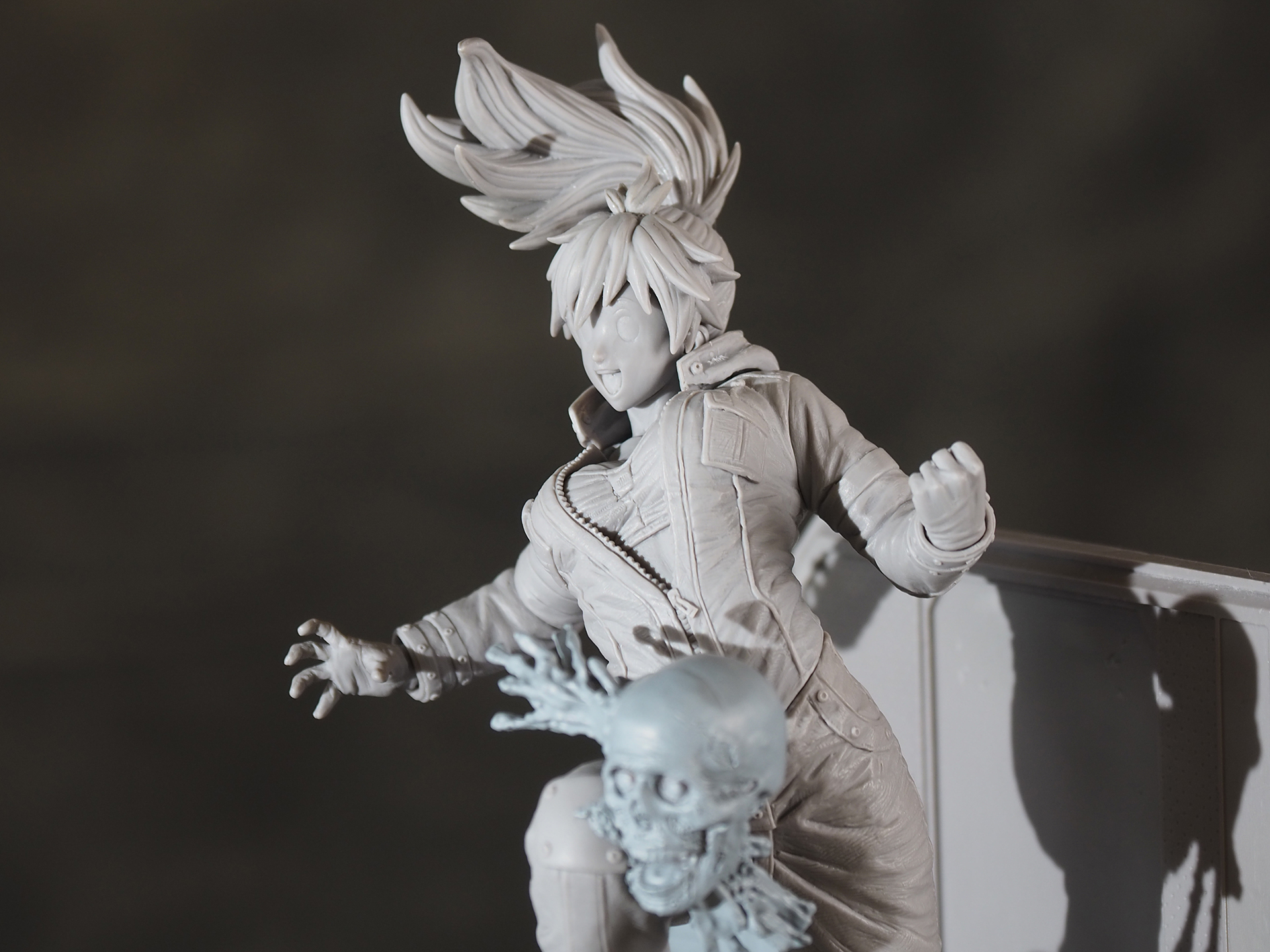 グラマラスなボディのニカイドウ。今にも服がはち切れそうだ。