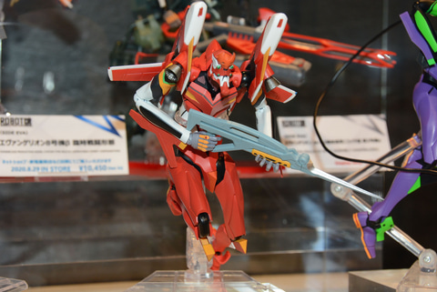 特別企画 Tamashii Nations Tokyo撮り下ろし シン エヴァンゲリオン劇場版 での大暴れが待ち遠しい新2号機a Robot魂でどのように表現するか Hobby Watch