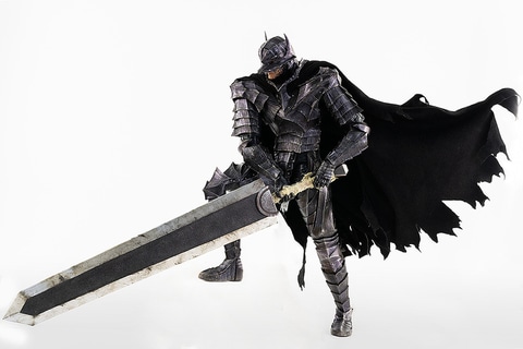 狂気を内包した重厚感溢れる狂戦士。threezero「ガッツ（狂戦士の甲冑