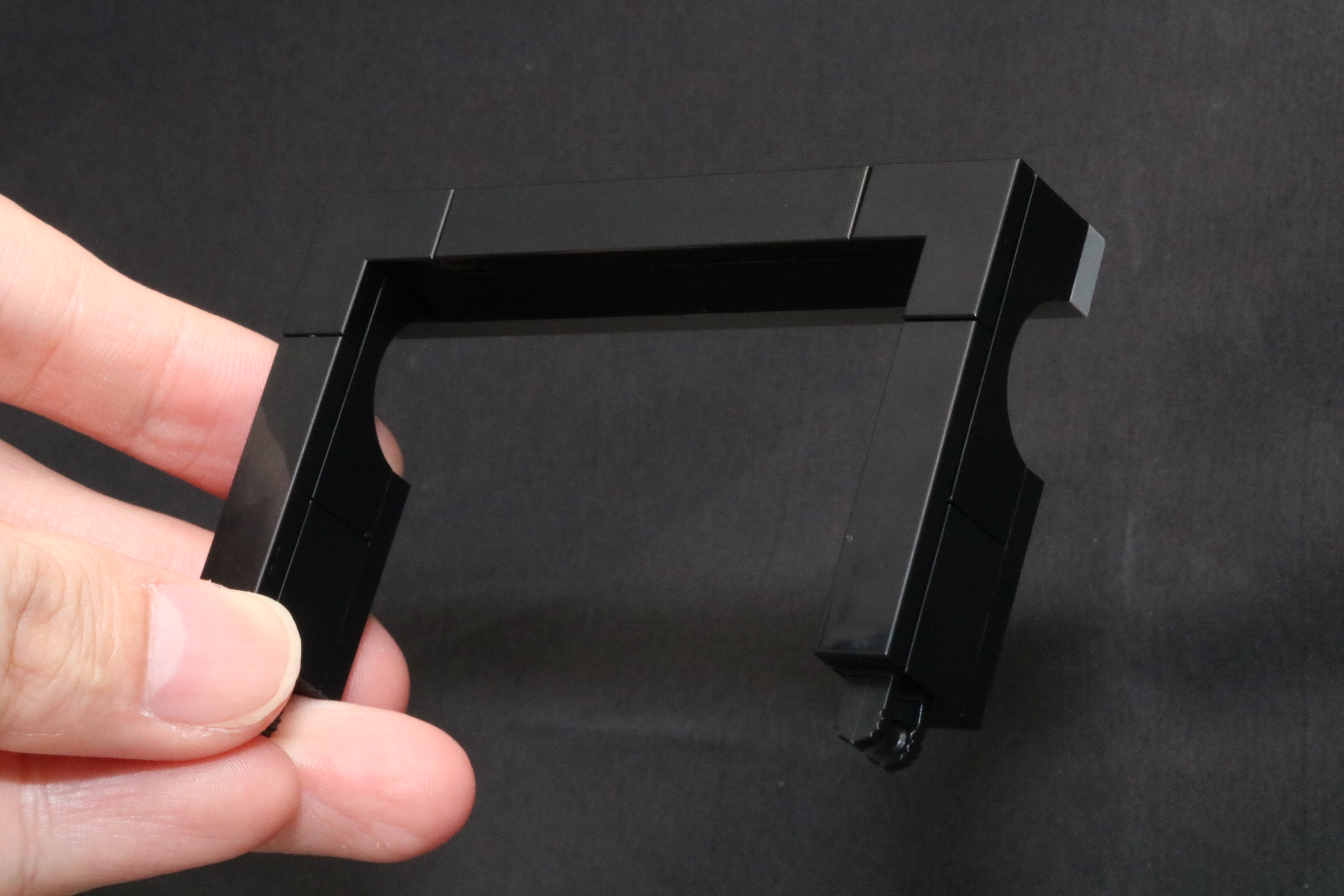 機能的なセンターピラー