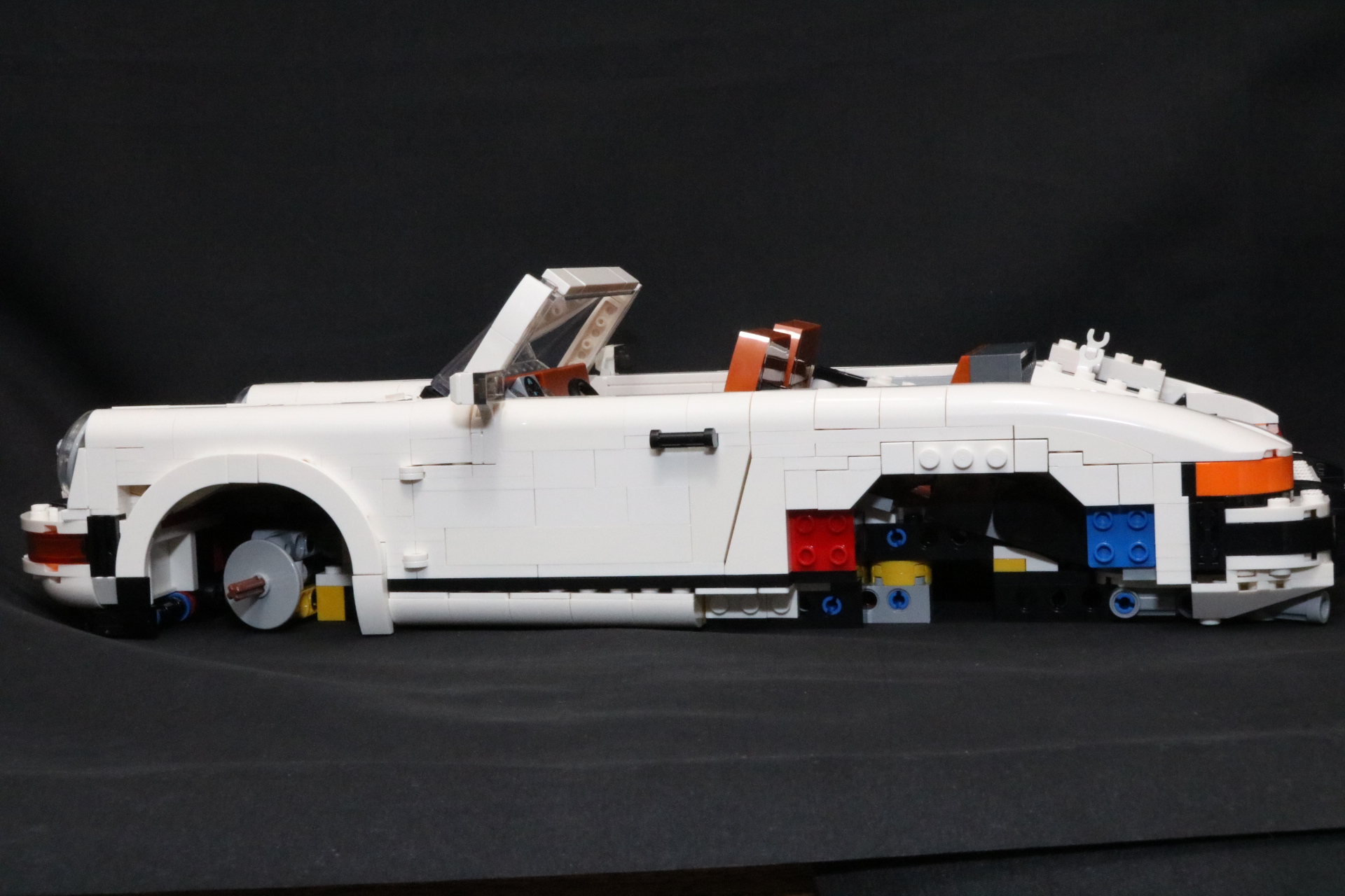 ここから先の組み立てはタルガモデル、ターボモデルのどちらかを選ぶ