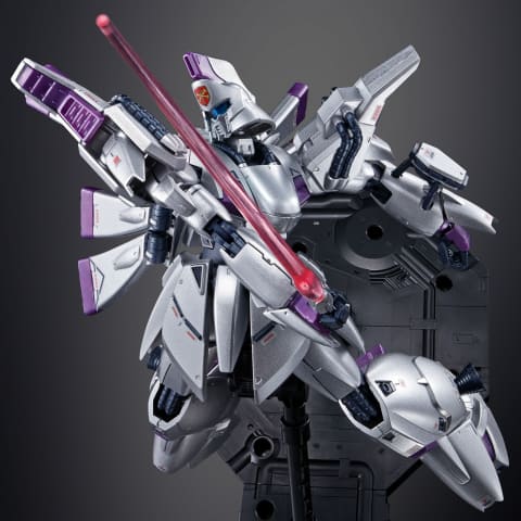 【新品未開封】RE/100 1/100 ビギナギナ　ガンダム Amazon | RE/100 1/100 ビギナ・ギナ [エクストラフィニッシュ