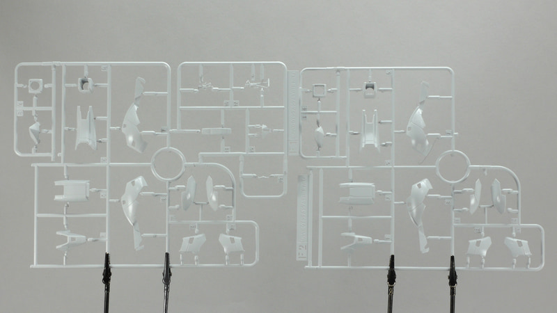 総ランナー数は21枚＋スタンドパーツとなっており、さすがマスターグレードシリーズと言えるボリュームになっていて組み終わると相当な充実感が得られそうです