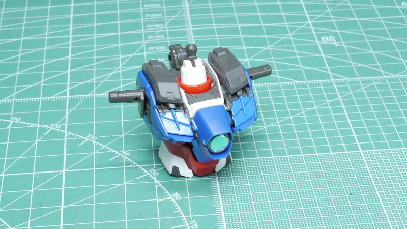 外装も細かく分割されているので、オリジナルカラーリングでも塗装がしやすそうです。そしてこの可動ギミックがすごい！