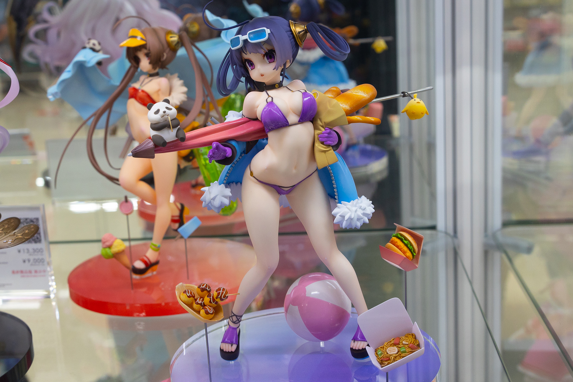 今回発売が決まった「寧海　食欲の夏！」。後ろにちらりと見えているのが、すでに発売中の「平海 遊興の夏？」だ