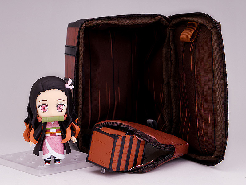 ※ねんどろいど本体・背負い箱は付属しない