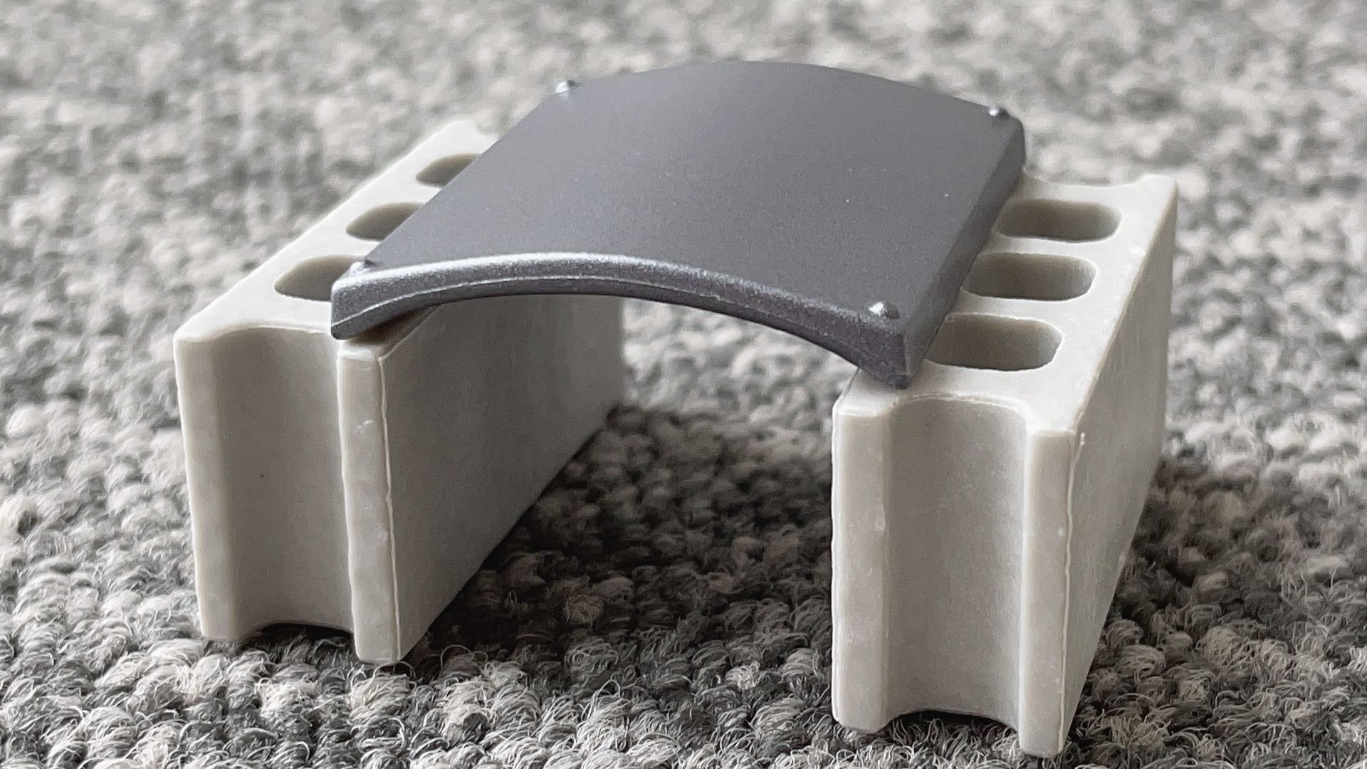 ブロックと瓦(ガンメタ)