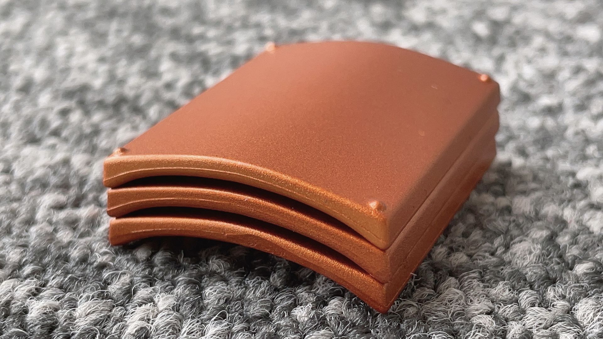 瓦(オレンジメタル)