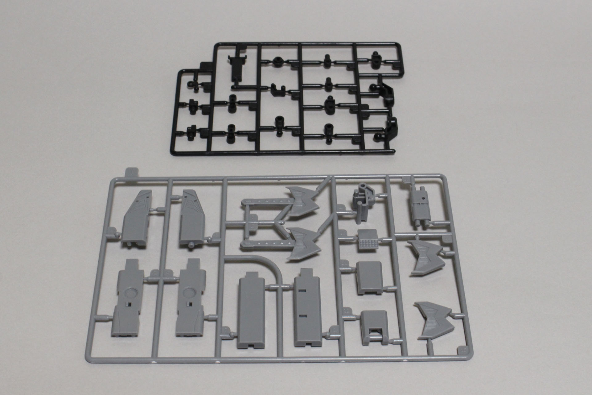 Iパーツ、Jパーツ。IパーツはPOM製