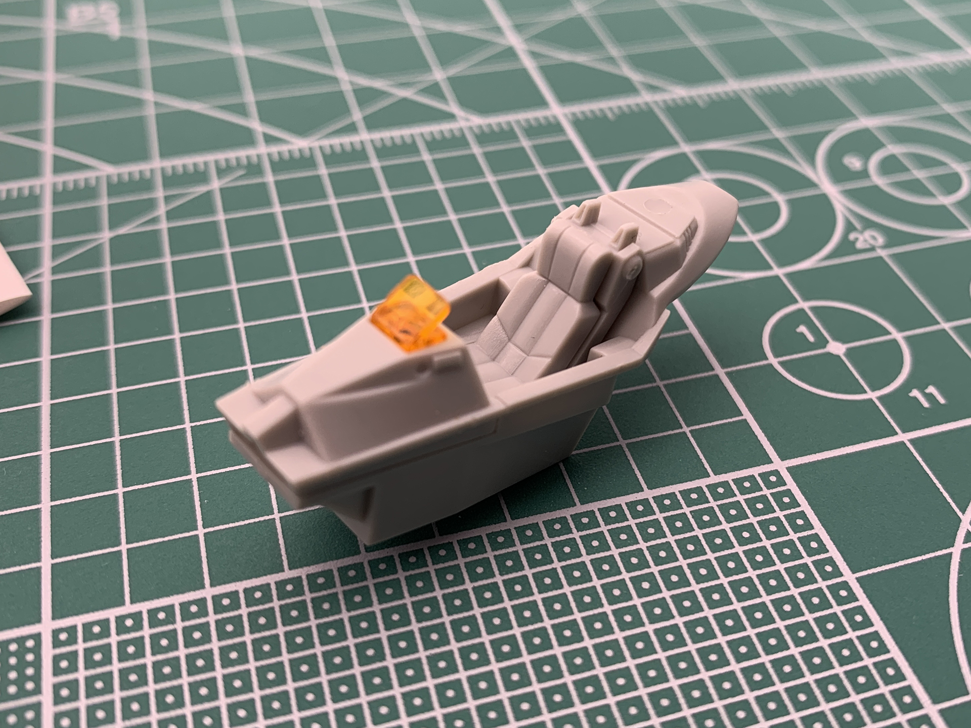 最初のパーツが完成したところ。これだけでも、自分で作り上げることの喜びがわき上がってきました