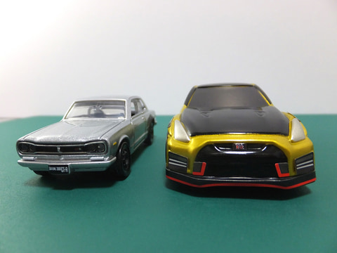 トミカコレクション トミカ 2000年はっぴいプレゼント 当選 日産