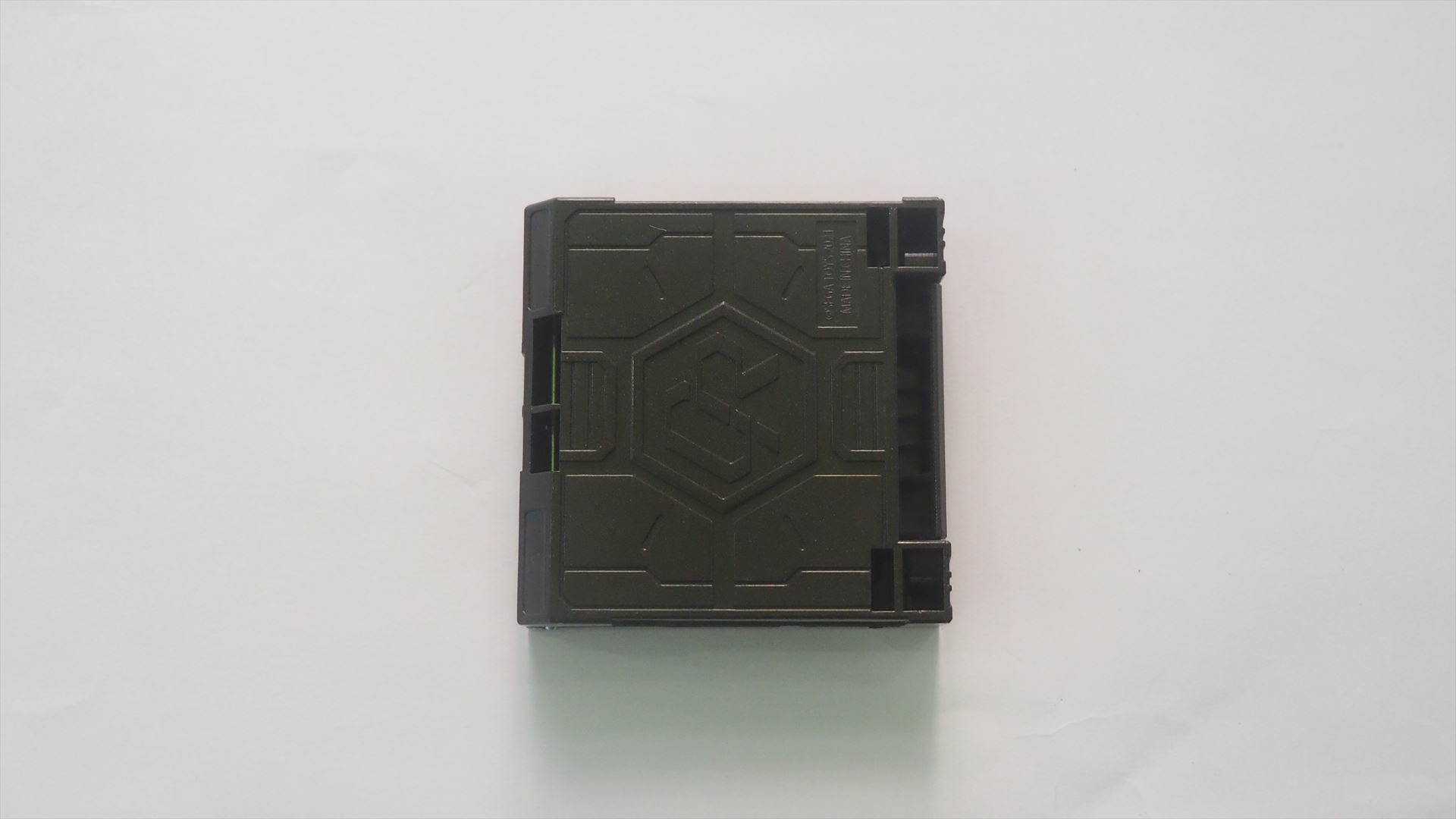 車がぶつかると開く「クラッシュゴール」