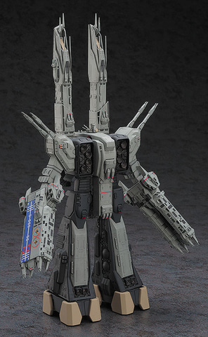 ハセガワ、プラモデル「SDF-1 マクロス艦 強攻型 “劇場版”」を5月19