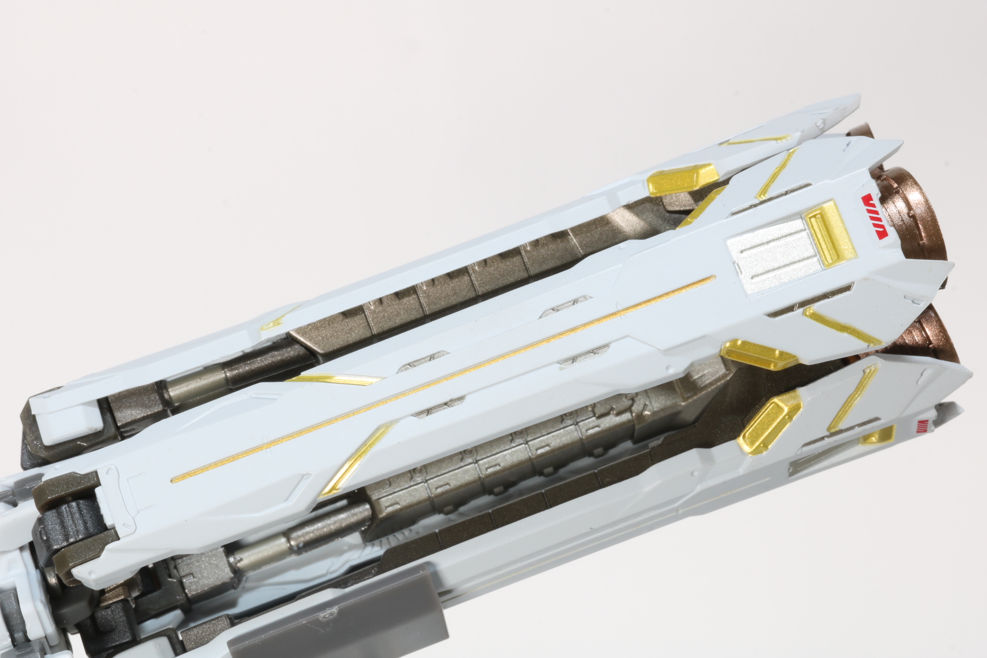 大きく折り曲げるような可動ができる